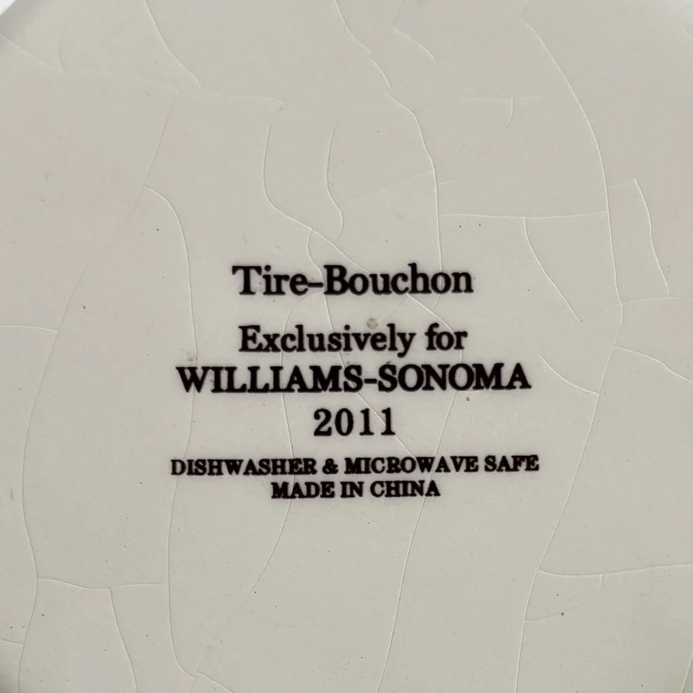 Set of 2 Williams Sonoma Tire-Bouchon Small Appetizer Plates